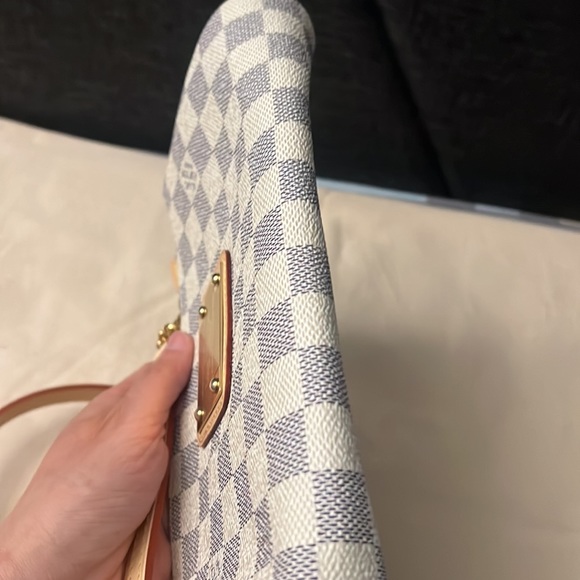 Original Louis Vuitton  new Eva cross body bag - Picture 15 of 16